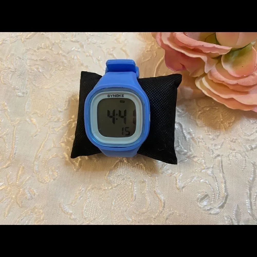 💦Synoke women’s Men’s Sport  Fashion Watches Digital